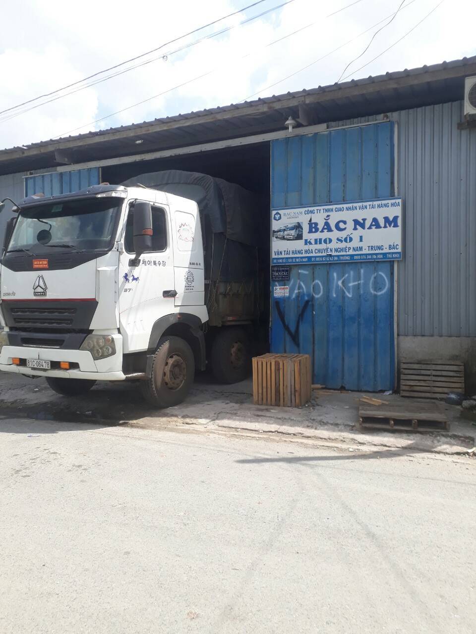 Cước phí hàng hóa chuyển đi Hà Nội ở đâu rẻ